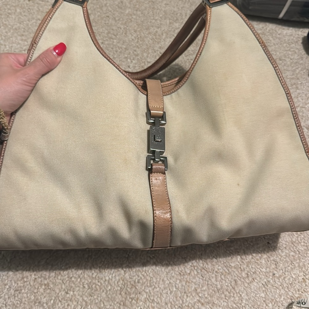 Gucci Vintage Jackie Bardot Hobo – Beige Canvas & Leather Trim - Picture 13 of 16